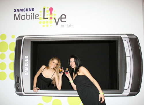 Samsung Mobile Live