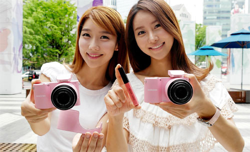Samsung Pink NX1000 