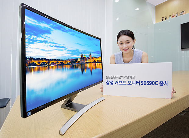 Samsung SD590C Curved Monitor