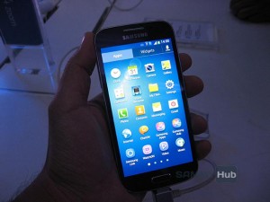 Galaxy S4 mini hands-on